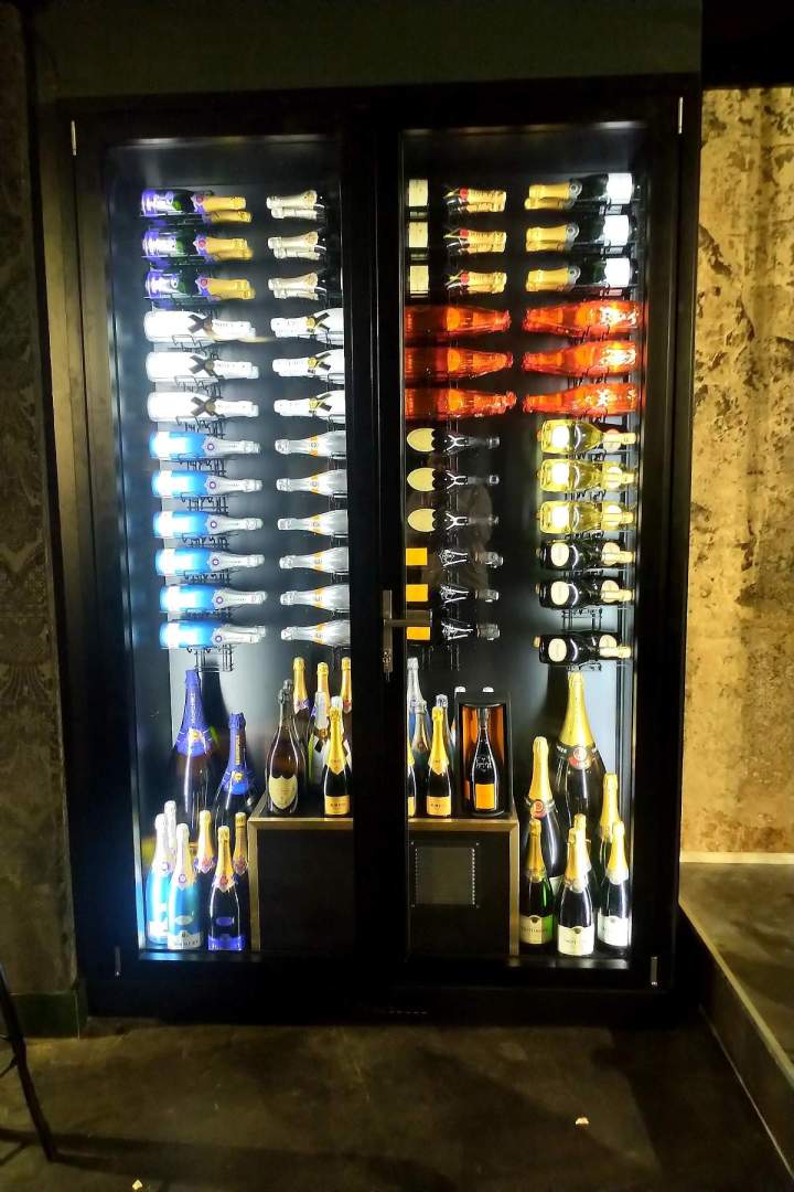 Custom Wine Cellar Installation Lyon