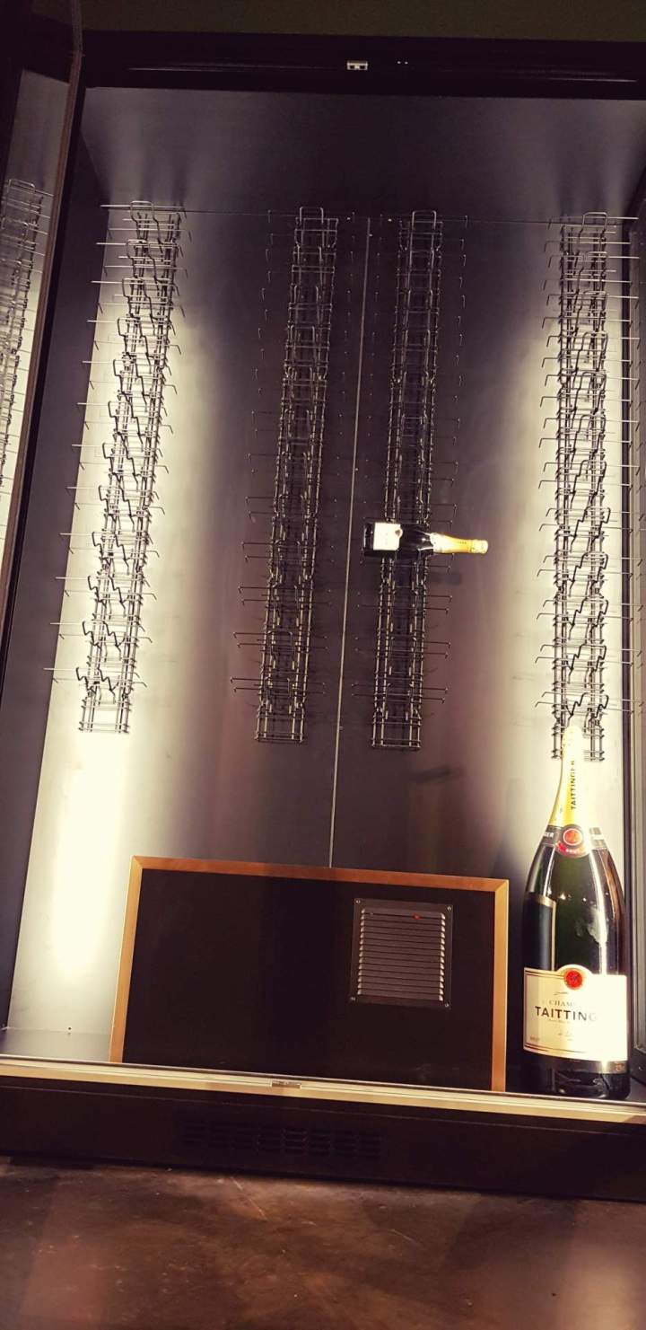 Custom Wine Cellar Installation Lyon