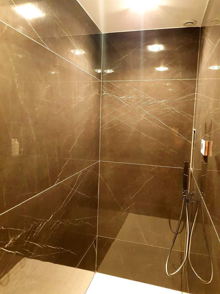 Full-Service Renovation Lyon