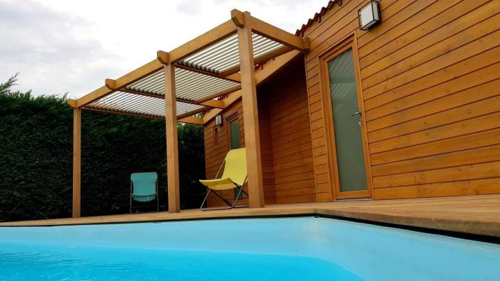 Custom wooden terrace Lyon