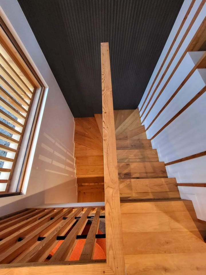 Custom Stair Installation Lyon
