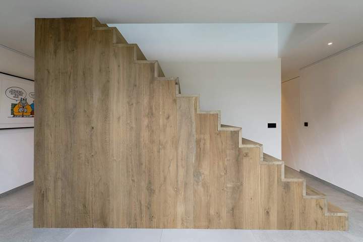 Custom Stair Installation Lyon